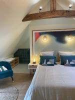FAROU ASTRID - AAMZER ARCHITECTURE
